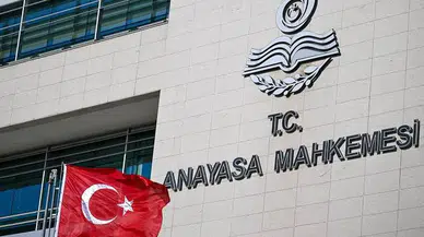 AYM'den müstehcen siteler için flaş karar
