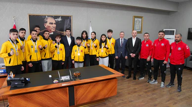 "AVRUPA'NIN EN İYİ TAKIMI" AVCILAR BELEDİYE BAŞKANI UTKU ÇAYKARA'YI ZİYARET ETTİ