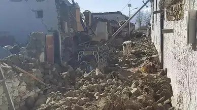 Tibet’te depremin etkileri sürüyor: Ölü sayısı 126’ya ulaştı