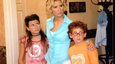 Çocuklar Duymasın dizisinde Pınar Altuğ'un yerine Zeynep Tokuş rol almış!