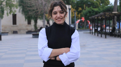 Gazeteci Yüsra Batıhan’a deprem paylaşımları nedeniyle 10 ay hapis cezası