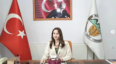 Türkiye'nin en genç belediye Başkanı Zeynep Çelik AKP'ye katıldı