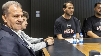 Mersin’in Genç Şampiyonları Başkan Seçer ile Buluştu