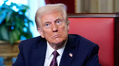 Trump’ın Tarifeleri Küresel Piyasaları Sarstı: Altın Rekor Kırdı, Borsalar Çakıldı
