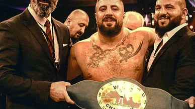 Boksör Umut Camkıran kimdir?