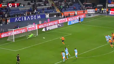Fatih Tekke Trabzonspor başında çıktığı ilk maçta Başakşehir'i 3-0 yendi
