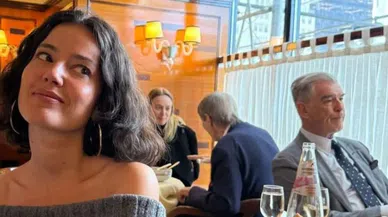 Pelin Akil’in New York Sürprizi: James Bond’la Aynı Karede