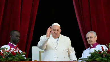 Papa Francis’in Naaşı Aziz Petrus Bazilikası’nda Ziyarete Açıldı