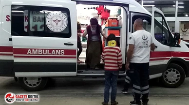 Tarım işçilerini taşıyan minibüs devrildi: 8'i çocuk, 10 yaralı