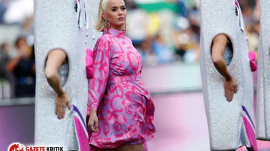 Katy Perry anne olmak için zaman ve mekan verdi