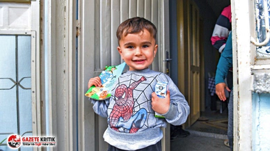 Mersin Büyükşehir Çocukları Sütle Buluşturuyor