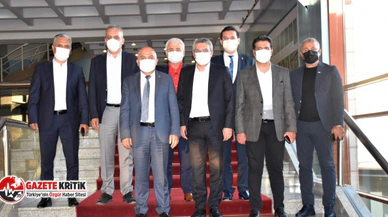 Oğuz Kaan Salıcı Antalya’da “Her an seçim olacakmışçasına hazırlanacağız”