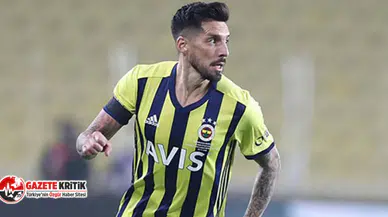 Fenerbahçe'de Jose Sosa depremi: Takımdan ayrılıyor mu?