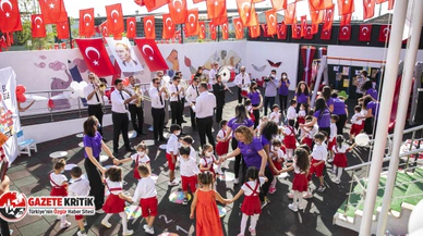 Mersin Büyükşehir’in Kreşlerinde Cumhuriyet Coşkusu