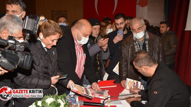 MURAT AĞIREL CEYHAN’DA OKURLARI İLE  BULUŞTU
