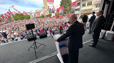 MHP Genel Başkanı Devlet Bahçeli, “Türk Tipi Başkanlık modelini kurumsallaştıracak yeni bir Anayasa” için oy istedi