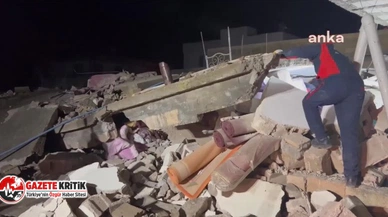 6 Şubat depreminde hasar alan iki katlı ev çöktü: 2 kişi öldü 8 kişi yaralandı
