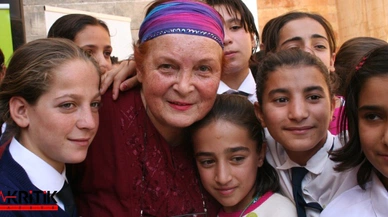 Özgür Özel'den Türkan Saylan mesajı: Çağdaşlama idealine sahip çıkacağız