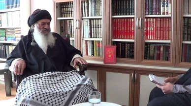 'Kızları gömmek yerine boyunlarını kesin, annenin bacağı tahrik eder!'