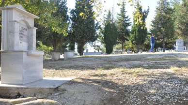 Mezarlıktaki çeşmelerin muslukları çalındı