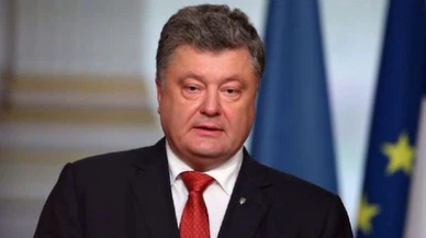 Ukrayna Devlet Başkanı Poroşenko bağımsız Ukrayna Ortodoks Kilisesi'nin kurulduğunu duyurdu