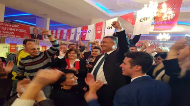CHP Lüleburgaz'da Özgür Kaya güven tazeledi