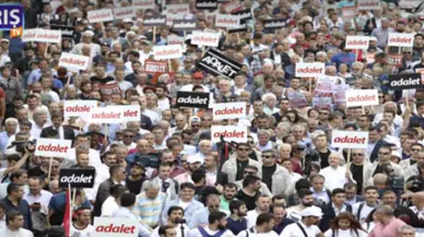 'Adalet Yürüyüşü' için marş yazıldı