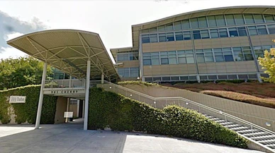 Youtube'un merkezinde silah sesleri