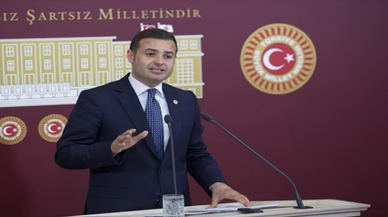 CHP'Lİ AKIN, BALIKESİR'DE SAĞLIK PERSONELİNE UYGULANAN ANKETE TEPKİ GÖSTERDİ