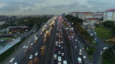 Yol durumu: Okullarda ikinci dönem başladı, trafik durumu nasıl? İşte güncel yol durumu…