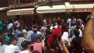 Kuşadası gergin anlar... Avukatlar AVM'ye sığındı