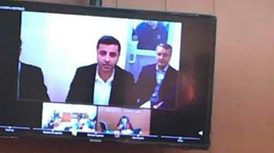 Selahattin Demirtaş, Davutoğlu'na hakaret ettiği iddasıyla hakim karşısında