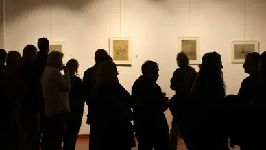 İzmir'de Romanyalı sanatçı Crihana'nın "Don Kişot" sergisi sanatseverlerle buluştu