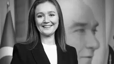 Manisa Şehzadeler Belediye Başkanı Gülşah Durbay, son yolculuğuna uğurlanıyor