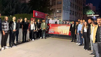 CHP Gençlik Kolları, okullarda silahlı saldırılara karşı eylem yaptı: "Gelecek umudu olmalı"