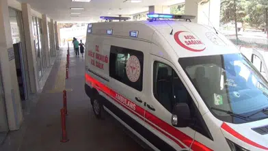 Velinin Okula Getirdiği Yaprak Sarmasından Yiyen 12 Öğrenci Hastanelik Oldu!