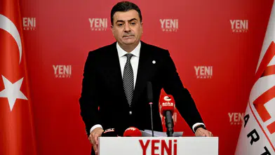 YENİ Parti'den emeklilere destek sözü verdi