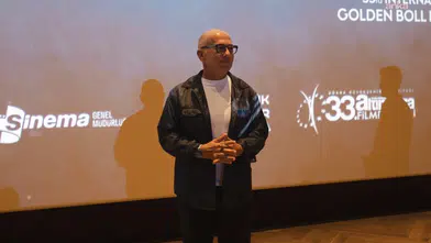 Ferzan Özpetek, Altın Koza Festivalinde ustalık sınıfı verdi ve yeni filmler dünya prömiyerini yaptı