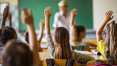İlkokullarda 2+2 Sistemi Gündemde! Sınıf Öğretmenliği Değişiyor mu?