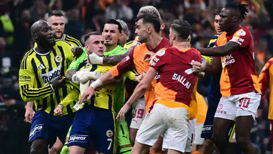 Derbi Sonrası İki Yıldıza Ağır Ceza Kapıda! 10 Maça Kadar Men Edilebilirler