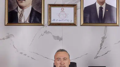 Uşak Belediye Başkanı Özkan Yalım gözaltında: İstanbul merkezli soruşturmada 11 kişiye operasyon