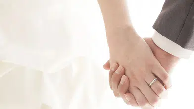 Evlenecek gençlere faizsiz kredi desteği: Başvuru şartları ve indirim fırsatları açıklandı