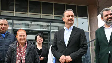 Sabahat Akkiraz, Anahtar Parti Genel Başkanı Yavuz Ağıralioğlu'nu ziyaret etti
