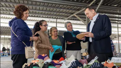 Abdullah Özyiğit’ten Tandır Evi ve Kadın Üretici Pazarı ziyareti: Yerel üretim ve kadın emeği vurgusu