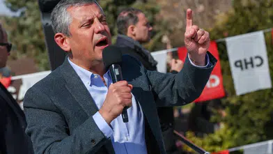 Özgür Özel’den Nevşehir’de dikkat çeken çıkış: “Geçim yoksa seçim var"