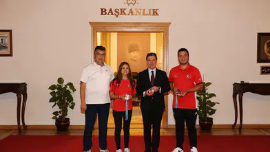 Muğlalı okçulardan Çin’de tarihi başarı: Türkiye’ye 2 altın, 1 gümüş madalya