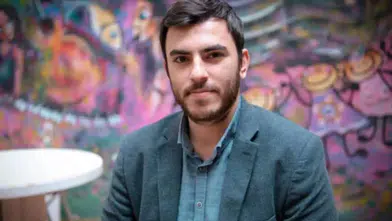 Gazeteci İsmail Arı tahliye edildi: “Gazetecilik suç değildir”