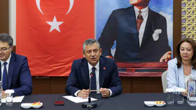 Özgür Özel'den yeni parti için tarihi duruş mesajı