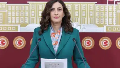 CHP'li Rızvanoğlu Diyanet'in 2025 bütçe harcamalarını paylaştı: Saatte 678 asgari ücret!