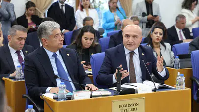 Bütçe görüşmelerinde konuşan İYİ Partili Erhan Usta: "Türkiye 'tükeniş bütçesi' ile karşı karşıya"